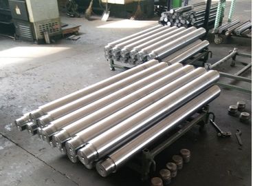 40Cr, 42CrMo4 Rod Quenching / Tempered anti aus Hydraulic Cylinder Rod Panjang 1m - 8m