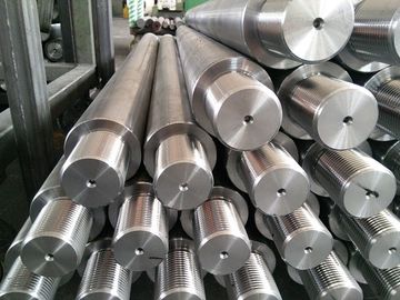 Disesuaikan Chrome Disepuh Hydraulic Cylinder Piston Rod Dengan Heat Treatment